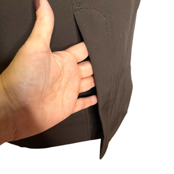 Lululemon Apres Yoga Rain Coat Jacket  🤍 - Picture 6 of 14